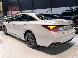 تويوتا أفالون